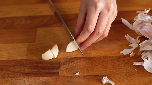 菠菜的做法 两个窍门做麻酱菠菜色香味俱全 菠菜的做法|菠菜的做法|菠菜|菠菜怎么做|