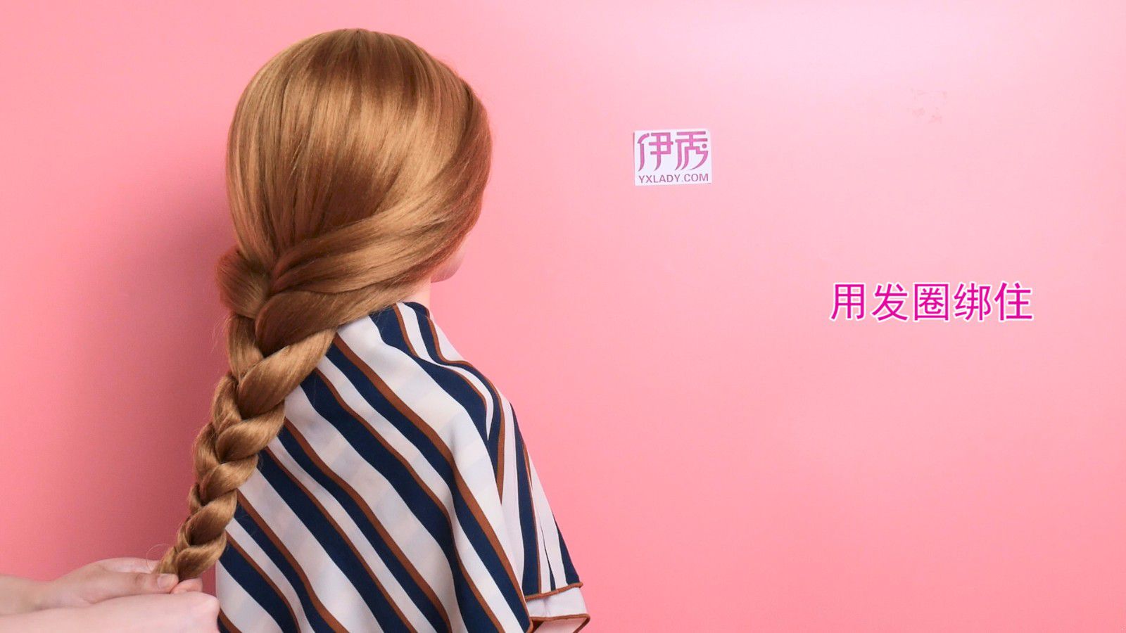 方脸适合什么发型 超级修饰脸型的发型教程 方脸适合什么发型