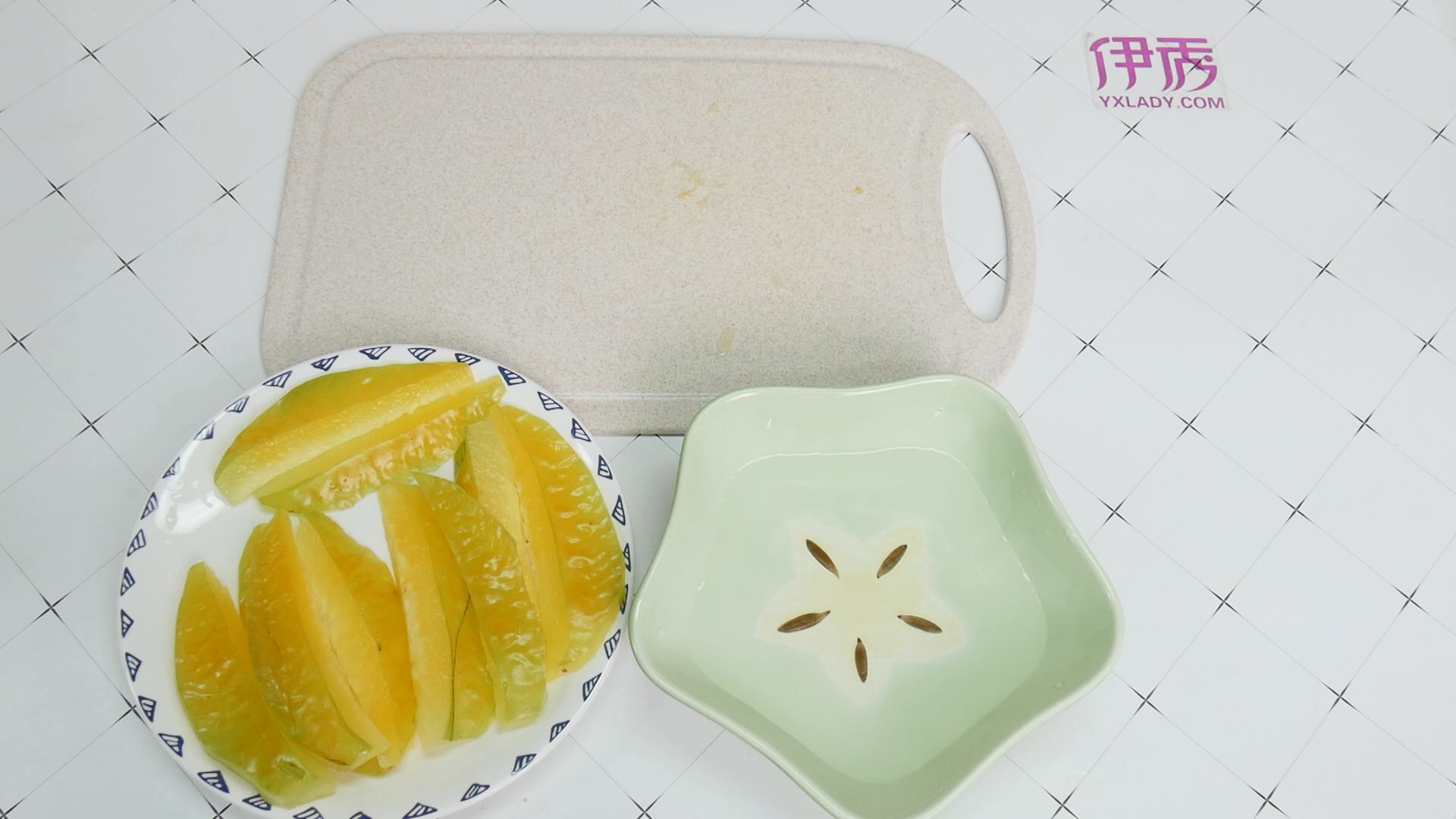 杨桃怎么吃图解 get正确吃杨桃的方式 杨桃怎么吃图解