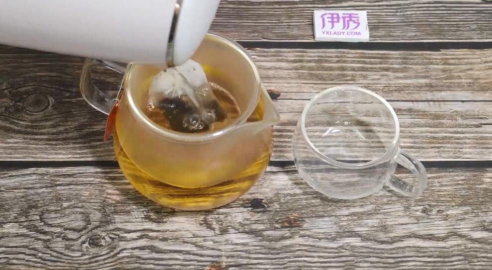 喝红茶的好处和坏处 这些你都应该要了解 喝红茶的好处和坏处|喝红茶的好处|