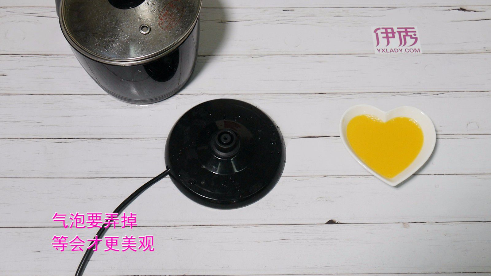 蒸水蛋比别家都好吃又好看的秘诀 只要一个动作就搞定 蒸水蛋