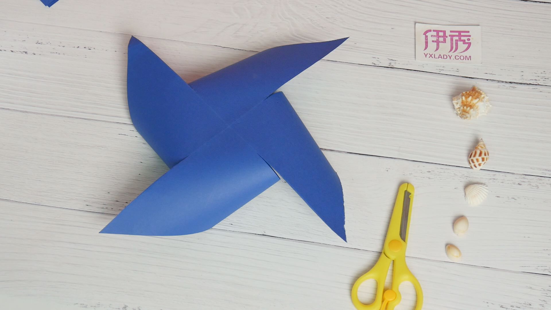 小朋友的风车怎么做 妈妈们来学做省钱又好看的风车 风车|风车|